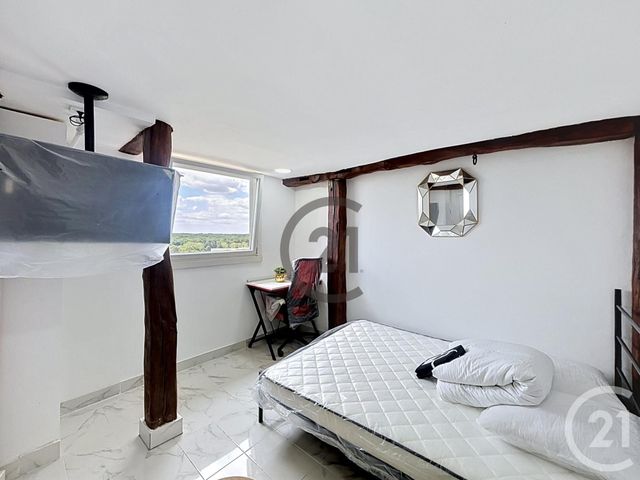 Appartement Chambre à louer - 1 pièce - 9.67 m2 - LE MEE SUR SEINE - 77 - ILE-DE-FRANCE - Century 21 Cerim
