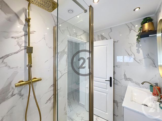 Appartement Chambre à louer - 1 pièce - 9.87 m2 - LE MEE SUR SEINE - 77 - ILE-DE-FRANCE - Century 21 Cerim