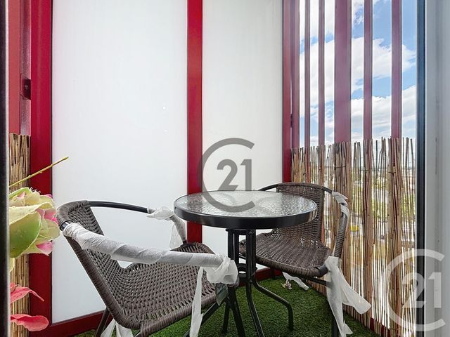 Appartement Chambre à louer - 1 pièce - 9.87 m2 - LE MEE SUR SEINE - 77 - ILE-DE-FRANCE - Century 21 Cerim
