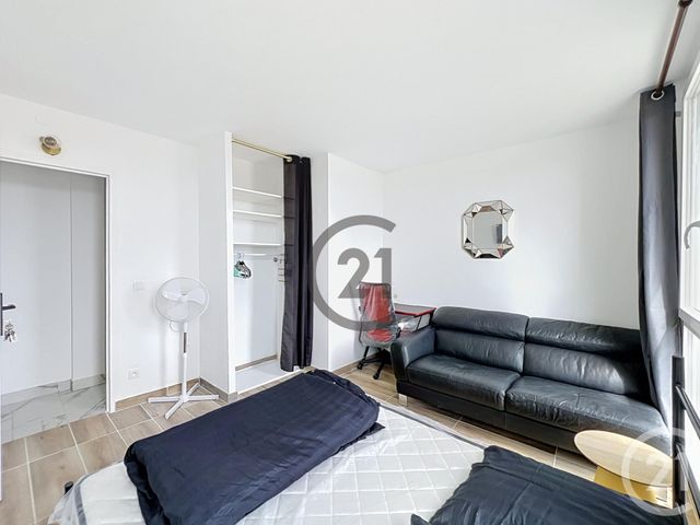 Appartement Chambre à louer - 1 pièce - 9.87 m2 - LE MEE SUR SEINE - 77 - ILE-DE-FRANCE - Century 21 Cerim