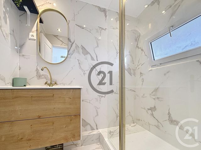 Appartement Chambre à louer - 1 pièce - 12.0 m2 - LE MEE SUR SEINE - 77 - ILE-DE-FRANCE - Century 21 Cerim