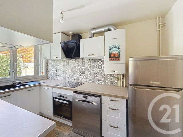 Appartement F1 bis à louer - 2 pièces - 34.49 m2 - MELUN - 77 - ILE-DE-FRANCE - Century 21 Cerim