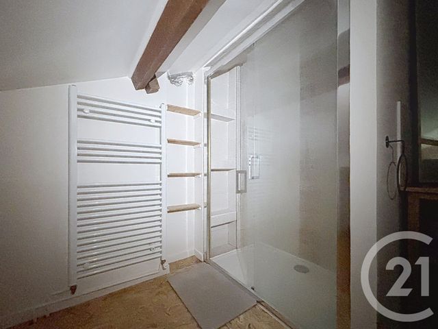 Appartement F1 bis à louer - 2 pièces - 34.49 m2 - MELUN - 77 - ILE-DE-FRANCE - Century 21 Cerim