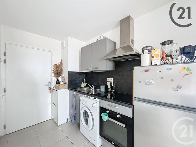 Appartement F1 à louer - 1 pièce - 23.9 m2 - MELUN - 77 - ILE-DE-FRANCE - Century 21 Cerim