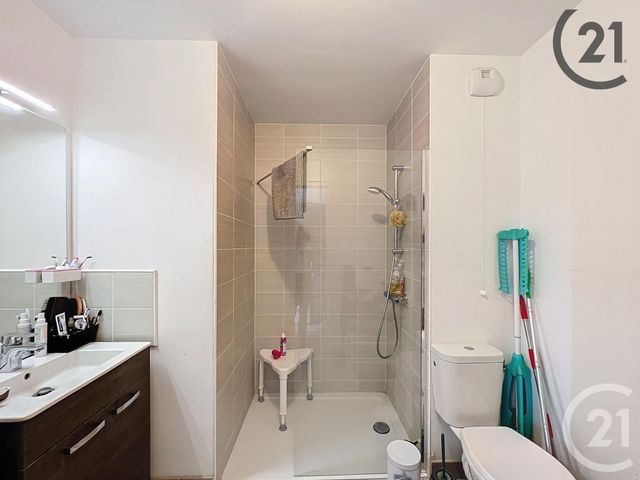 Appartement F1 à louer - 1 pièce - 23.9 m2 - MELUN - 77 - ILE-DE-FRANCE - Century 21 Cerim