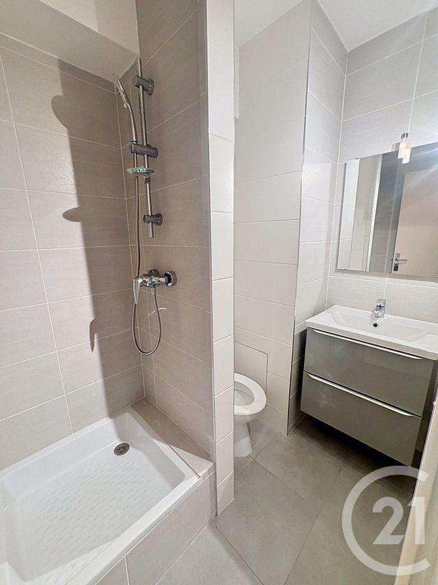 Appartement F1 à louer - 1 pièce - 17.6 m2 - MELUN - 77 - ILE-DE-FRANCE - Century 21 Cerim