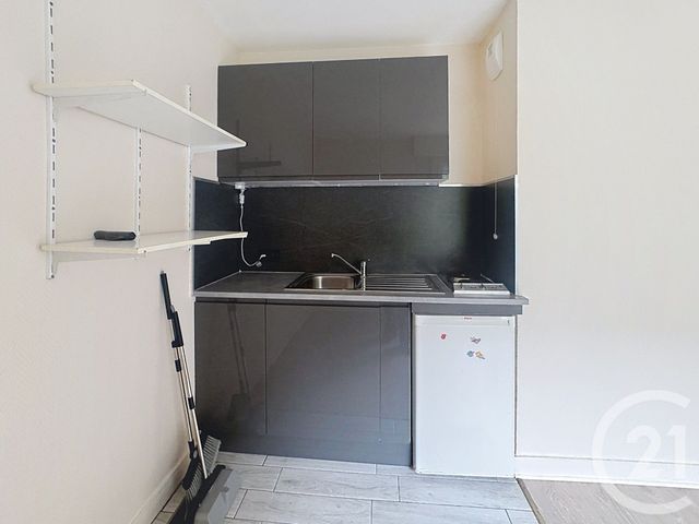 Appartement F1 à louer - 1 pièce - 17.6 m2 - MELUN - 77 - ILE-DE-FRANCE - Century 21 Cerim