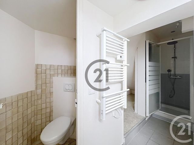 Appartement F1 à louer - 1 pièce - 37.15 m2 - DAMMARIE LES LYS - 77 - ILE-DE-FRANCE - Century 21 Cerim