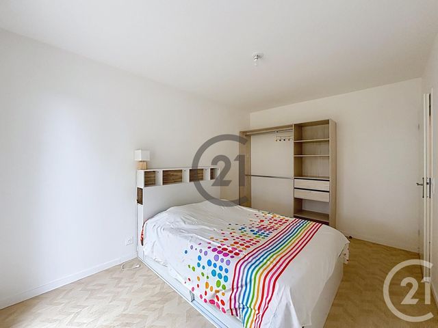 Appartement à louer - 2 pièces - 40.37 m2 - LE MEE SUR SEINE - 77 - ILE-DE-FRANCE - Century 21 Cerim
