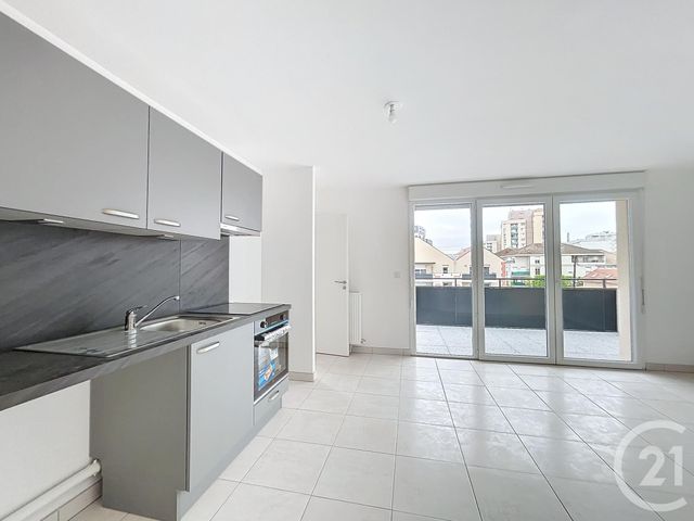 Appartement à louer - 2 pièces - 41.55 m2 - DAMMARIE LES LYS - 77 - ILE-DE-FRANCE - Century 21 Cerim