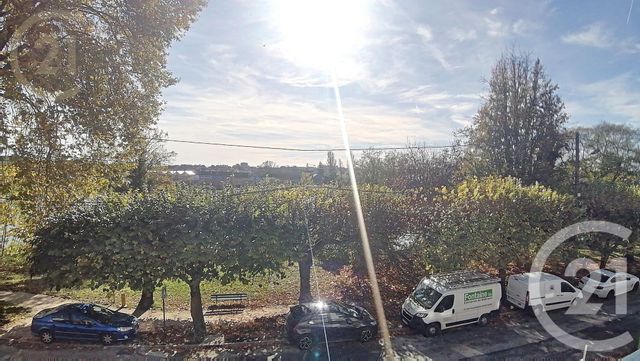 Appartement F3 à louer - 3 pièces - 59.9 m2 - LE MEE SUR SEINE - 77 - ILE-DE-FRANCE - Century 21 Cerim
