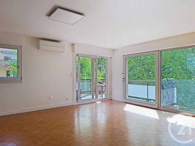 Appartement F5 à vendre LE MEE SUR SEINE