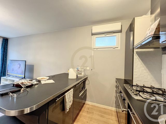 Appartement F3 à louer - 3 pièces - 57.05 m2 - DAMMARIE LES LYS - 77 - ILE-DE-FRANCE - Century 21 Cerim