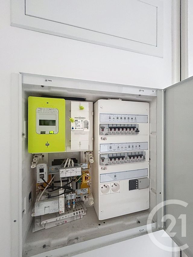 Appartement F3 à vendre - 3 pièces - 58.11 m2 - RUBELLES - 77 - ILE-DE-FRANCE - Century 21 Cerim