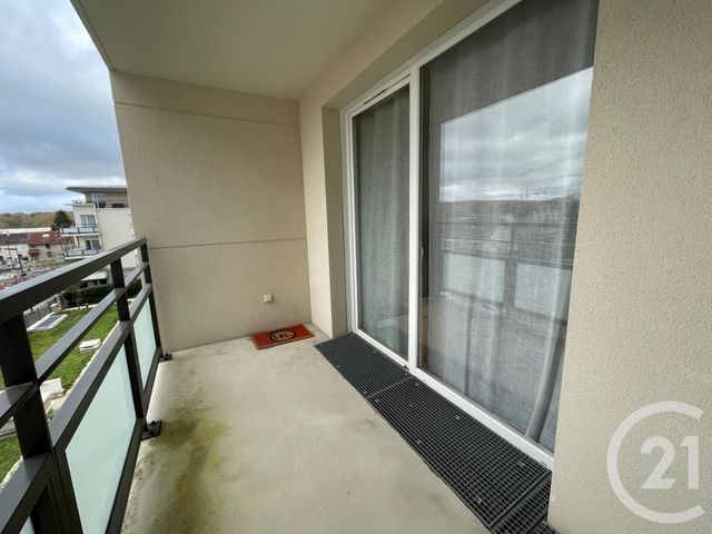 Appartement F2 à louer - 2 pièces - 46.76 m2 - DAMMARIE LES LYS - 77 - ILE-DE-FRANCE - Century 21 Cerim