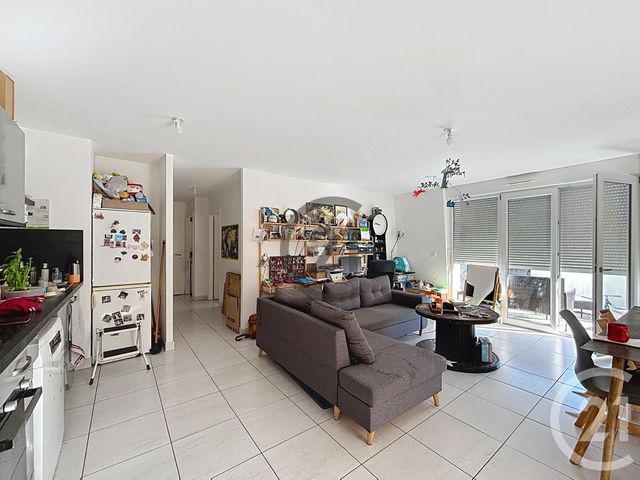 Appartement F3 à louer - 3 pièces - 63.1 m2 - DAMMARIE LES LYS - 77 - ILE-DE-FRANCE - Century 21 Cerim