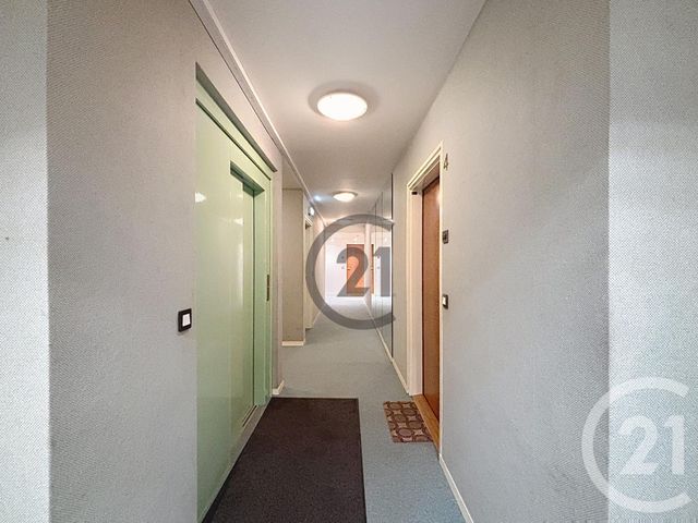 Appartement à louer - 2 pièces - 48.4 m2 - DAMMARIE LES LYS - 77 - ILE-DE-FRANCE - Century 21 Cerim