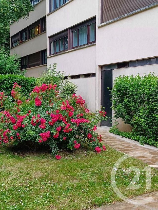 Appartement F2 à vendre VAUX LE PENIL