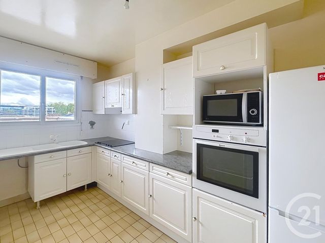 Appartement F2 à vendre - 3 pièces - 63.0 m2 - MELUN - 77 - ILE-DE-FRANCE - Century 21 Cerim