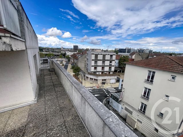 Appartement F2 à vendre - 3 pièces - 63.0 m2 - MELUN - 77 - ILE-DE-FRANCE - Century 21 Cerim
