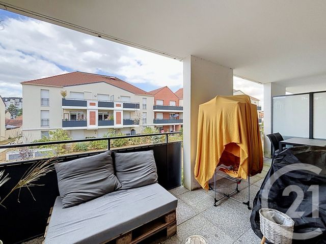 Appartement F2 à louer - 2 pièces - 40.6 m2 - DAMMARIE LES LYS - 77 - ILE-DE-FRANCE - Century 21 Cerim