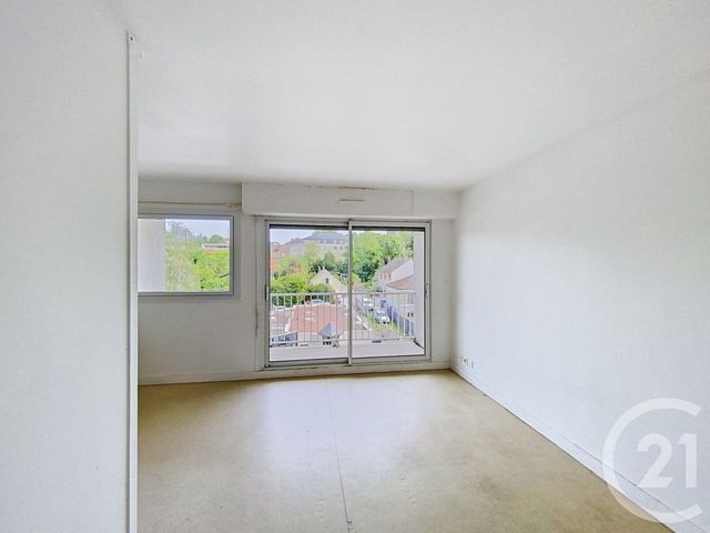 Appartement F1 à louer - 1 pièce - 24.68 m2 - MELUN - 77 - ILE-DE-FRANCE - Century 21 Cerim
