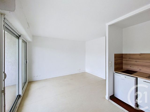 Appartement F1 à louer - 1 pièce - 24.68 m2 - MELUN - 77 - ILE-DE-FRANCE - Century 21 Cerim