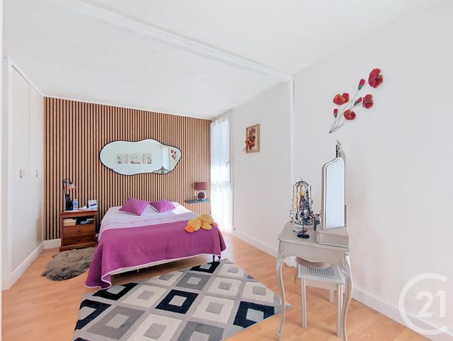 Appartement F4 à vendre - 4 pièces - 67.86 m2 - MELUN - 77 - ILE-DE-FRANCE - Century 21 Cerim