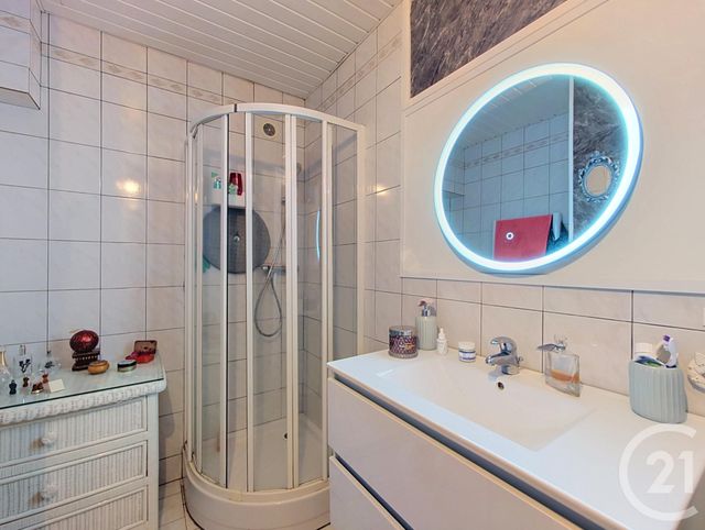 Appartement F4 à vendre - 4 pièces - 67.86 m2 - MELUN - 77 - ILE-DE-FRANCE - Century 21 Cerim