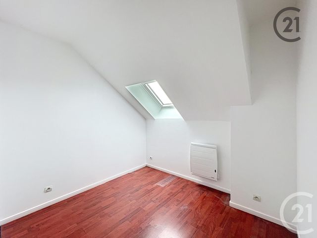 Appartement F3 à louer - 3 pièces - 63.2 m2 - MELUN - 77 - ILE-DE-FRANCE - Century 21 Cerim