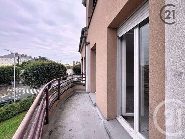 Appartement F3 à louer - 3 pièces - 63.2 m2 - MELUN - 77 - ILE-DE-FRANCE - Century 21 Cerim