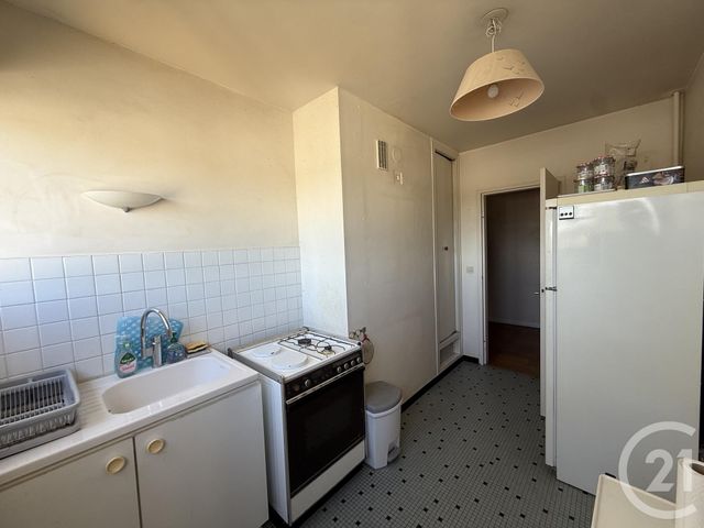 Appartement F3 à vendre - 3 pièces - 69.0 m2 - MELUN - 77 - ILE-DE-FRANCE - Century 21 Cerim