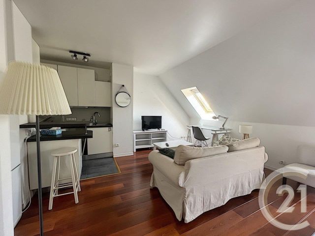 Appartement F1 à louer - 1 pièce - 30.6 m2 - MELUN - 77 - ILE-DE-FRANCE - Century 21 Cerim