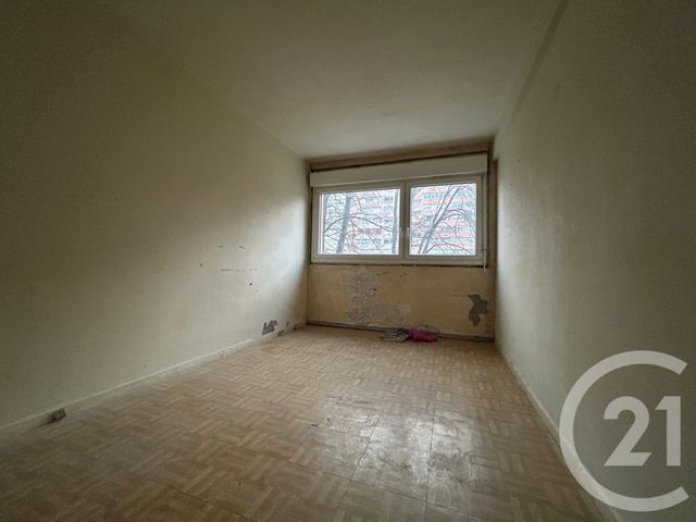 Appartement F3 à vendre - 3 pièces - 56.72 m2 - AVON - 77 - ILE-DE-FRANCE - Century 21 Cerim