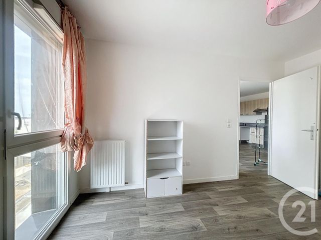 Appartement F3 à louer - 3 pièces - 55.3 m2 - MELUN - 77 - ILE-DE-FRANCE - Century 21 Cerim