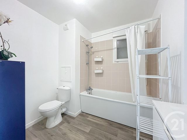 Appartement F3 à louer - 3 pièces - 55.3 m2 - MELUN - 77 - ILE-DE-FRANCE - Century 21 Cerim