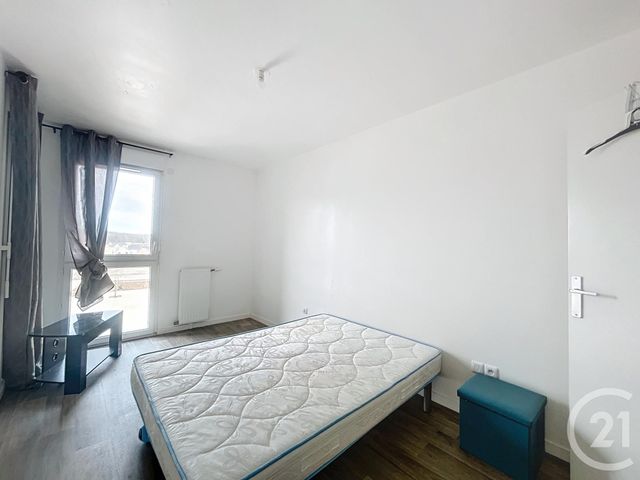 Appartement F3 à louer - 3 pièces - 55.3 m2 - MELUN - 77 - ILE-DE-FRANCE - Century 21 Cerim