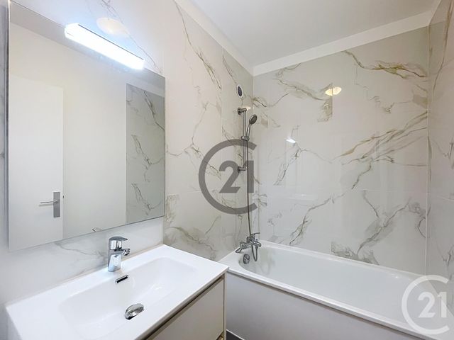 Appartement F1 à louer - 1 pièce - 30.02 m2 - MELUN - 77 - ILE-DE-FRANCE - Century 21 Cerim