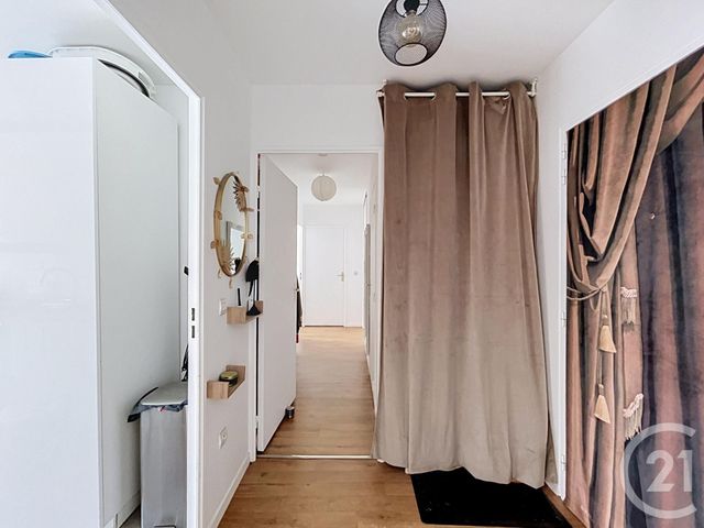 Appartement F3 à vendre - 3 pièces - 65.06 m2 - DAMMARIE LES LYS - 77 - ILE-DE-FRANCE - Century 21 Cerim