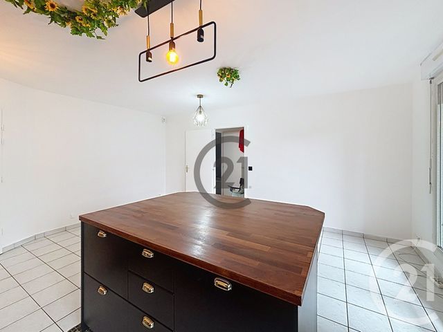 Appartement F2 à louer - 2 pièces - 41.71 m2 - MELUN - 77 - ILE-DE-FRANCE - Century 21 Cerim