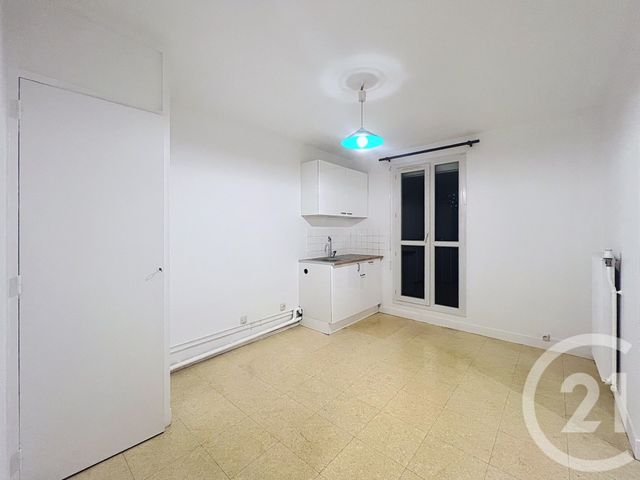 Appartement F1 à louer - 1 pièce - 34.94 m2 - LA ROCHETTE - 77 - ILE-DE-FRANCE - Century 21 Cerim