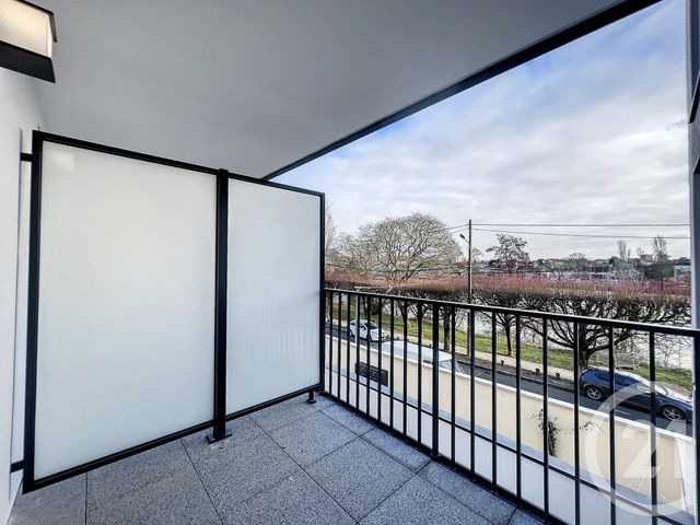 Appartement F3 à louer - 3 pièces - 61.1 m2 - LE MEE SUR SEINE - 77 - ILE-DE-FRANCE - Century 21 Cerim