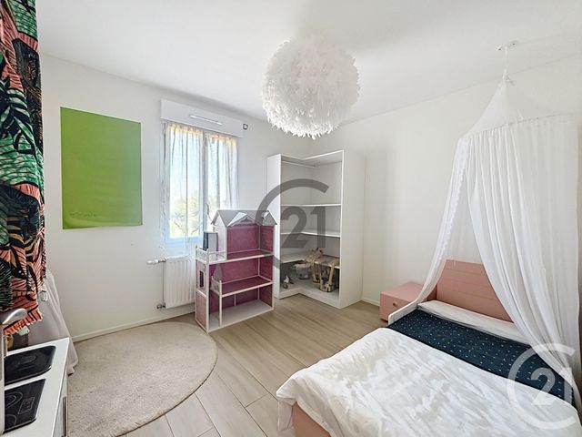 maison à louer - 5 pièces - 115.77 m2 - MAINCY - 77 - ILE-DE-FRANCE - Century 21 Cerim