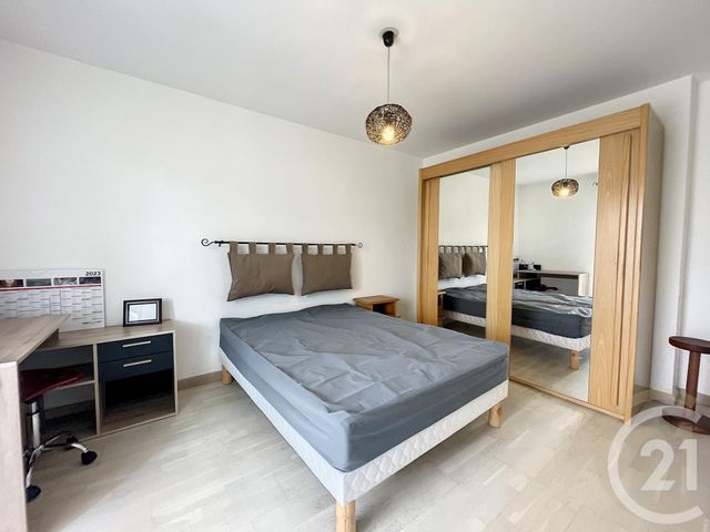Appartement F2 à louer - 2 pièces - 43.4 m2 - LE MEE SUR SEINE - 77 - ILE-DE-FRANCE - Century 21 Cerim