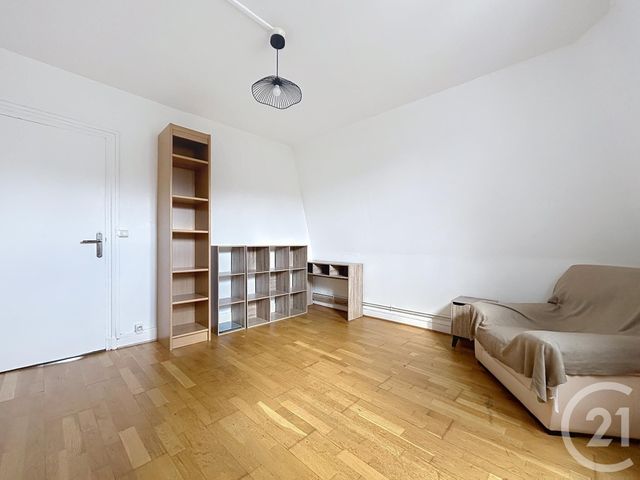 Appartement F2 à vendre - 2 pièces - 34.7 m2 - MELUN - 77 - ILE-DE-FRANCE - Century 21 Cerim