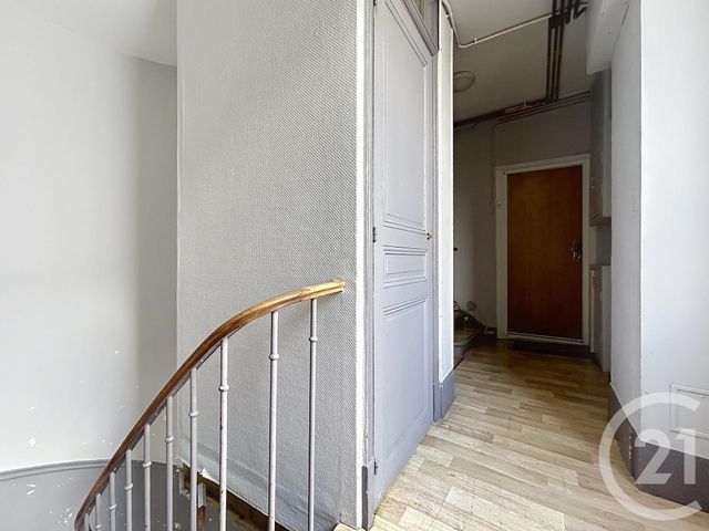 Appartement F2 à vendre - 2 pièces - 34.7 m2 - MELUN - 77 - ILE-DE-FRANCE - Century 21 Cerim