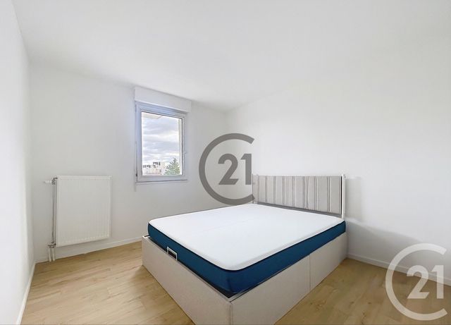 Appartement à louer - 3 pièces - 68.0 m2 - DAMMARIE LES LYS - 77 - ILE-DE-FRANCE - Century 21 Cerim