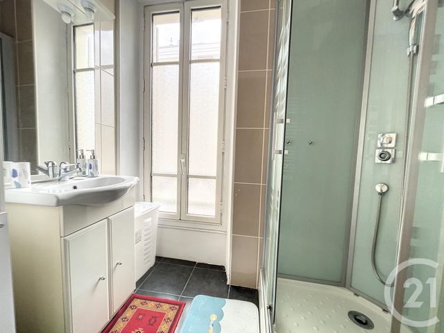 Appartement F2 à louer - 2 pièces - 33.7 m2 - MELUN - 77 - ILE-DE-FRANCE - Century 21 Cerim