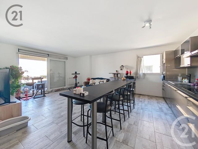 Appartement F4 à vendre - 4 pièces - 84.23 m2 - DAMMARIE LES LYS - 77 - ILE-DE-FRANCE - Century 21 Cerim