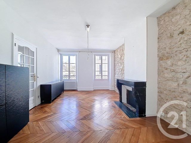 maison à vendre - 10 pièces - 221.4 m2 - MELUN - 77 - ILE-DE-FRANCE - Century 21 Cerim